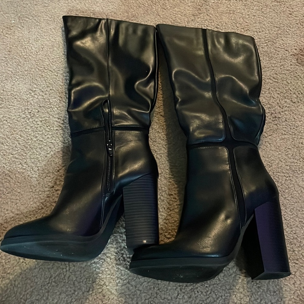 Black boots